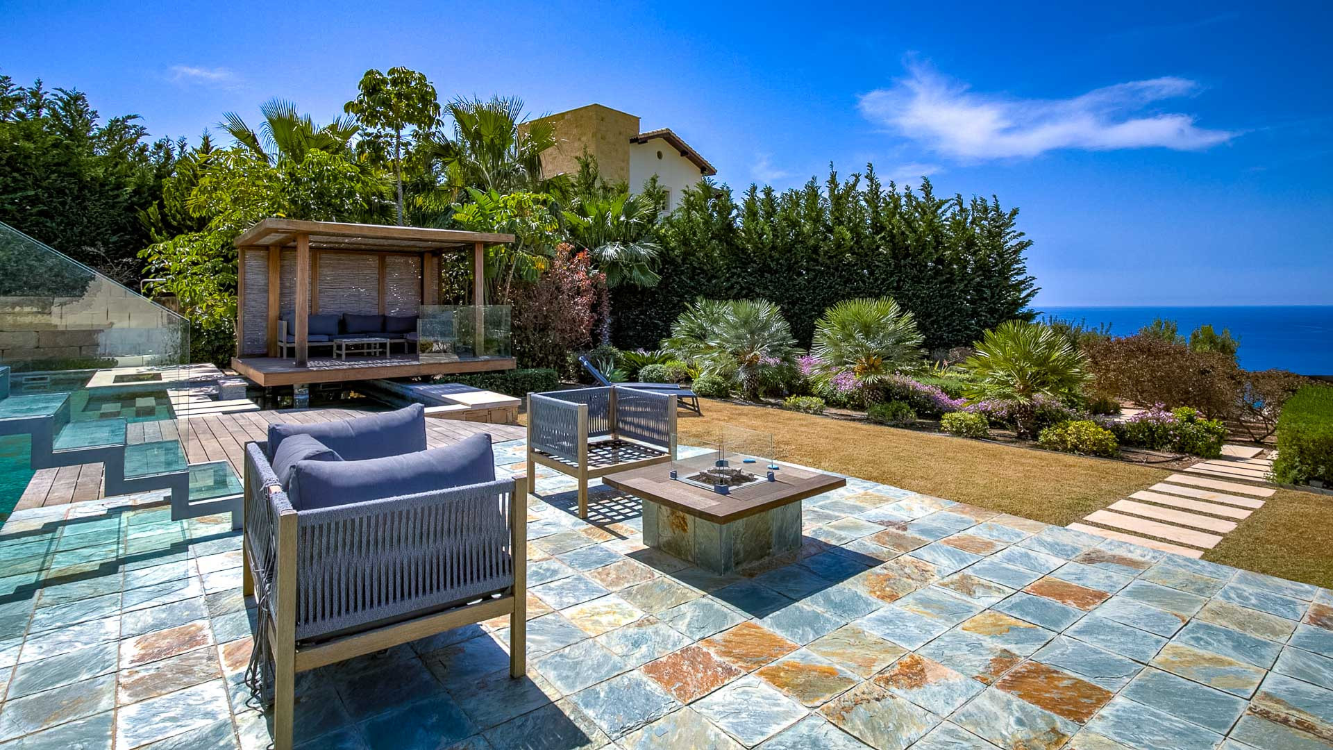 4 Bedroom  Detached House in Aphrodite hills, Paphos