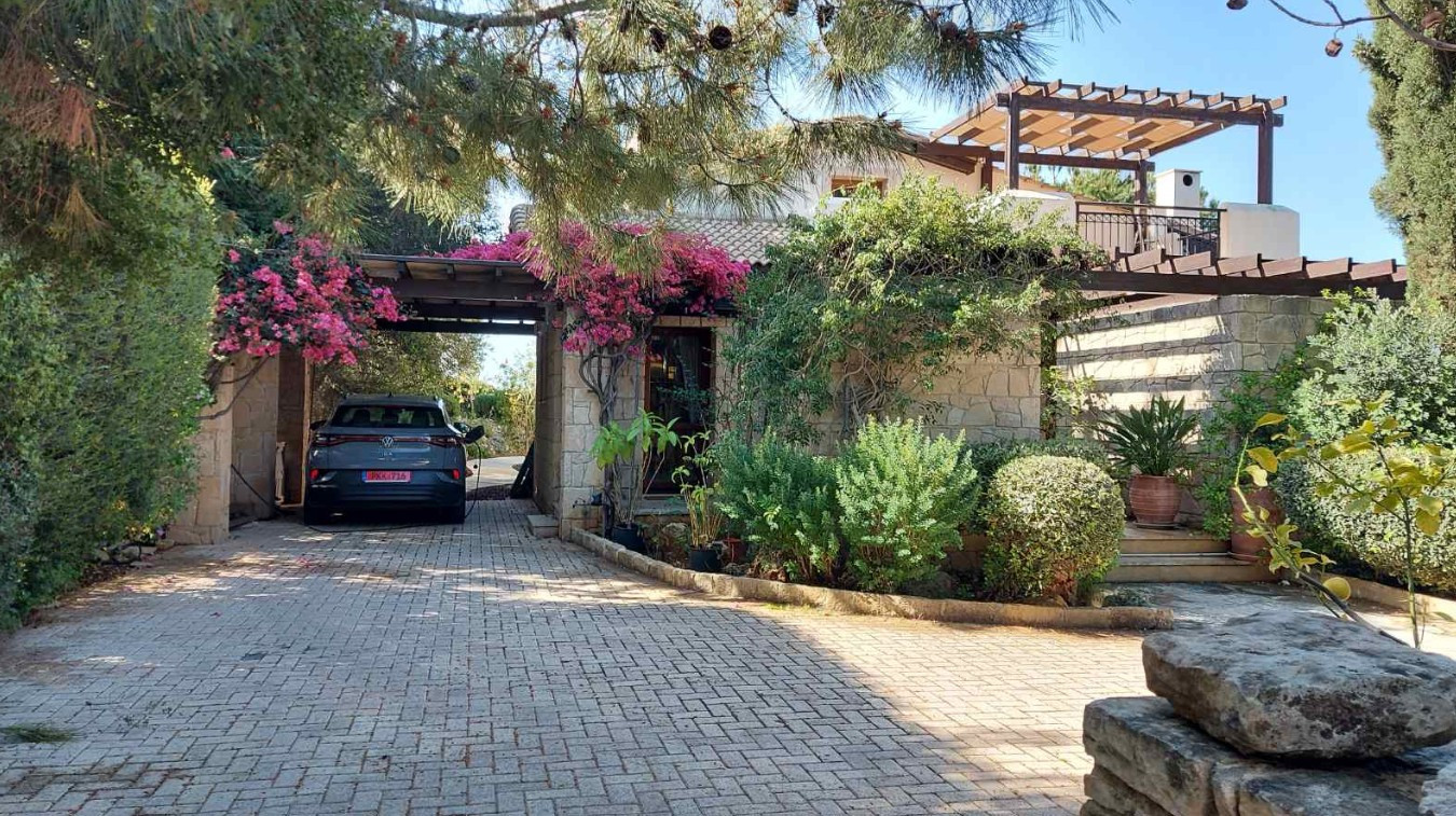 3 Bedroom  Detached House in Aphrodite hills, Paphos