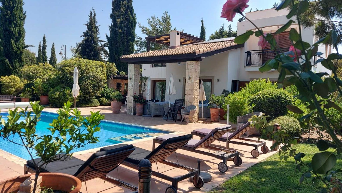 3 Bedroom  Detached House in Aphrodite hills, Paphos