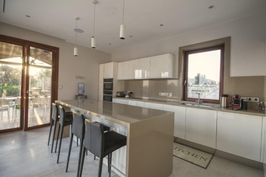 6 Bedroom  Detached House in Aphrodite hills, Paphos