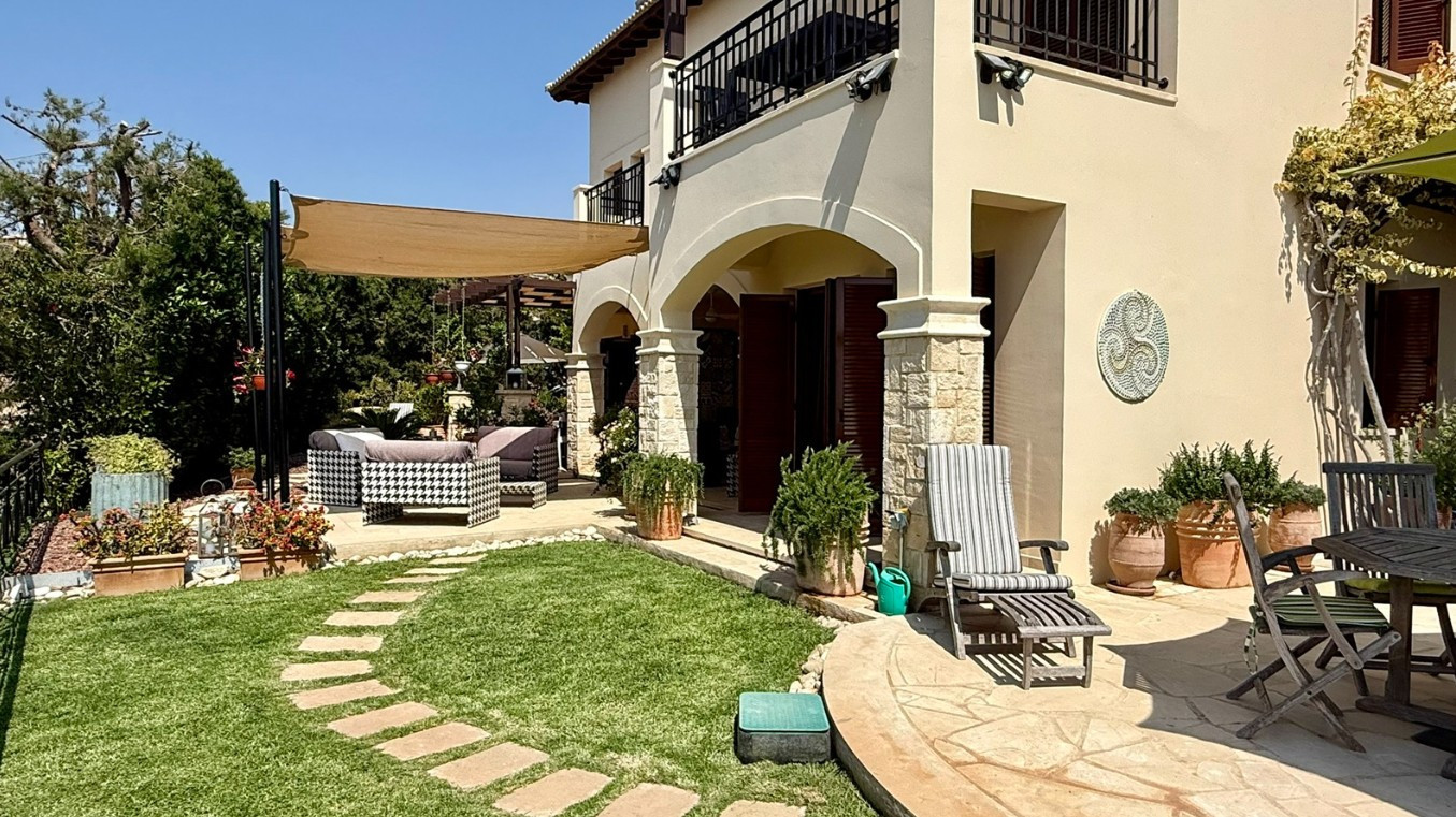 3 Bedroom  Apartment in Aphrodite hills, Paphos