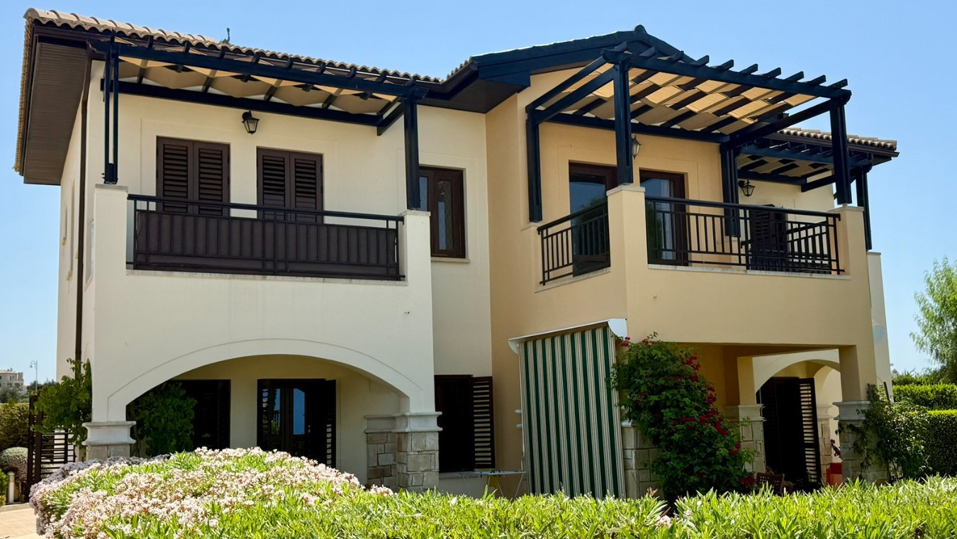 2 Bedroom  Apartment in Aphrodite hills, Paphos