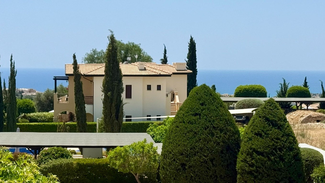 2 Bedroom  Apartment in Aphrodite hills, Paphos