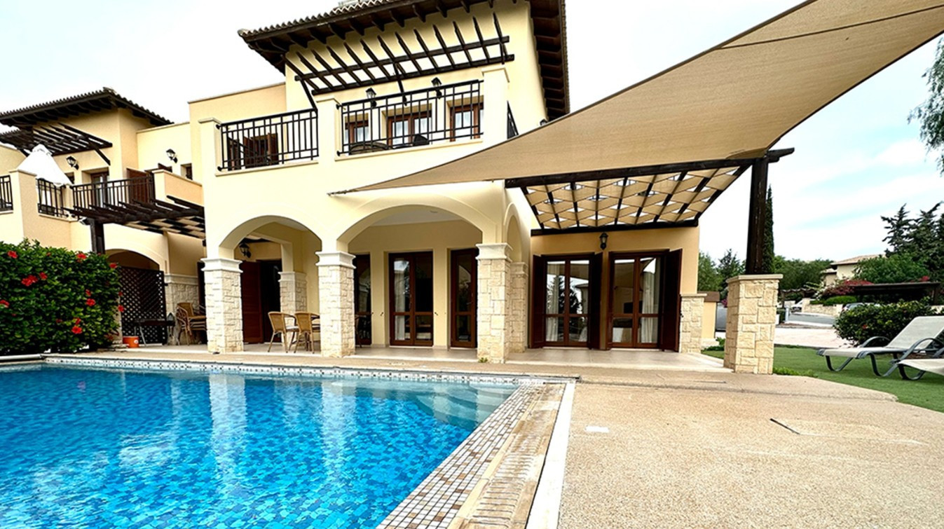 2 Bedroom  Apartment in Aphrodite hills, Paphos