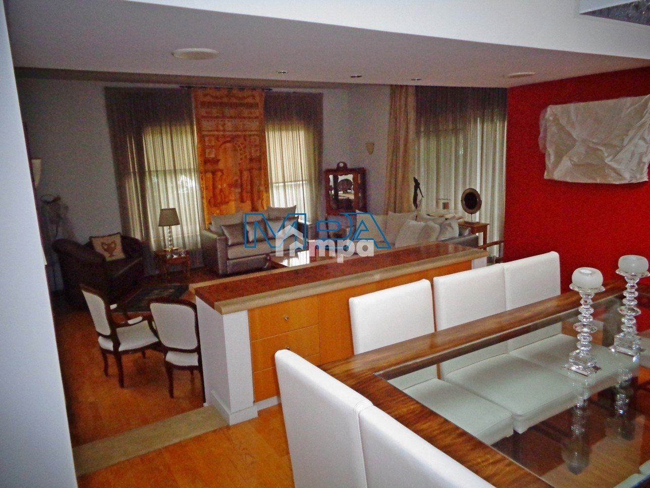5 Bedroom House