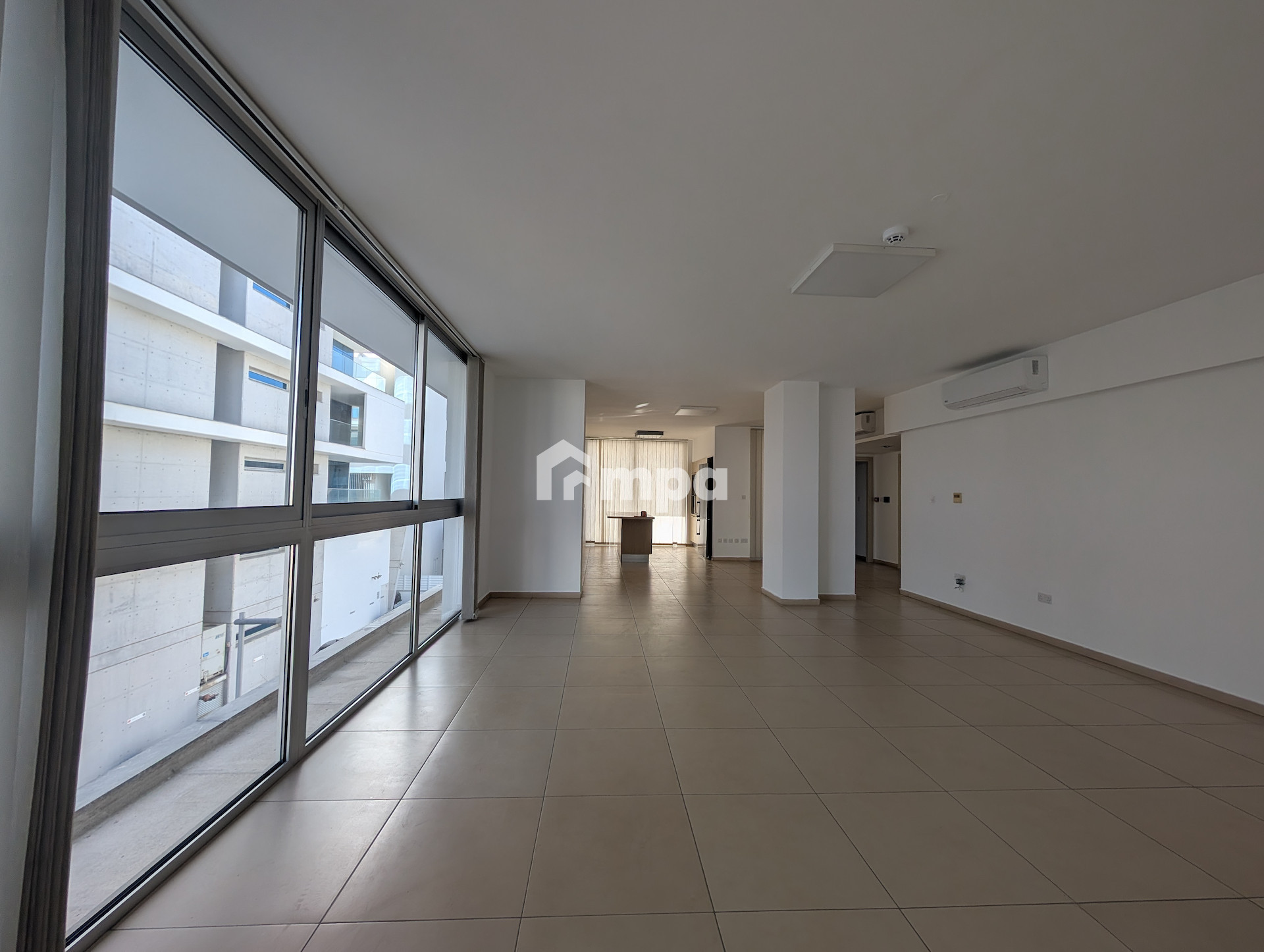 4 Bedroom Apartment