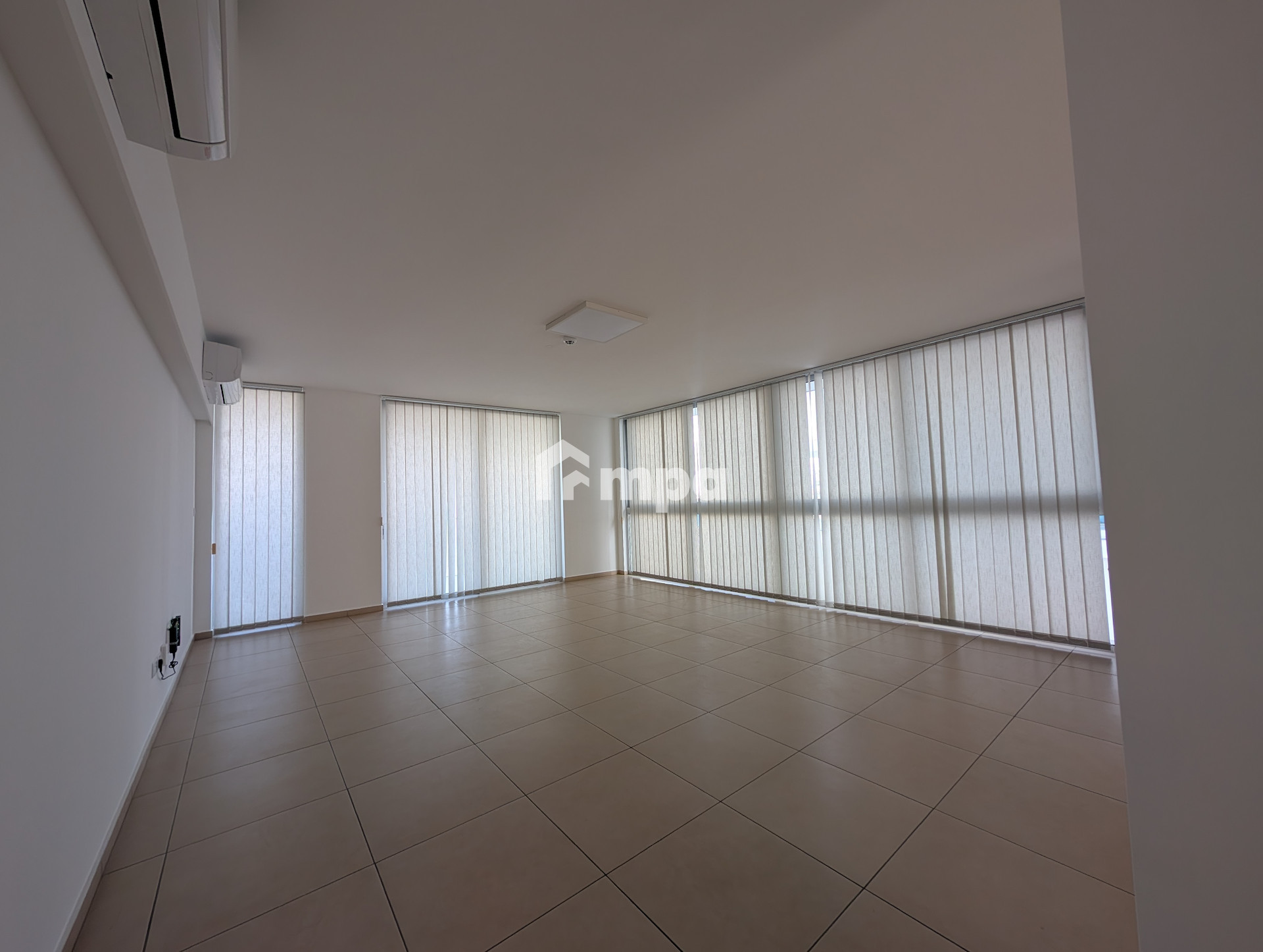4 Bedroom Apartment
