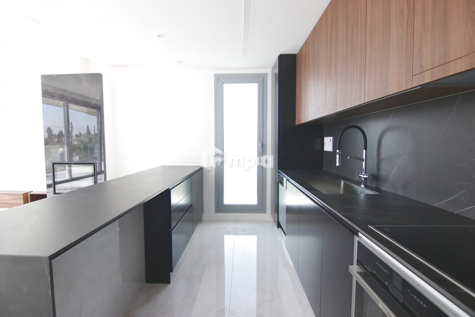 4 Bedroom Apartment