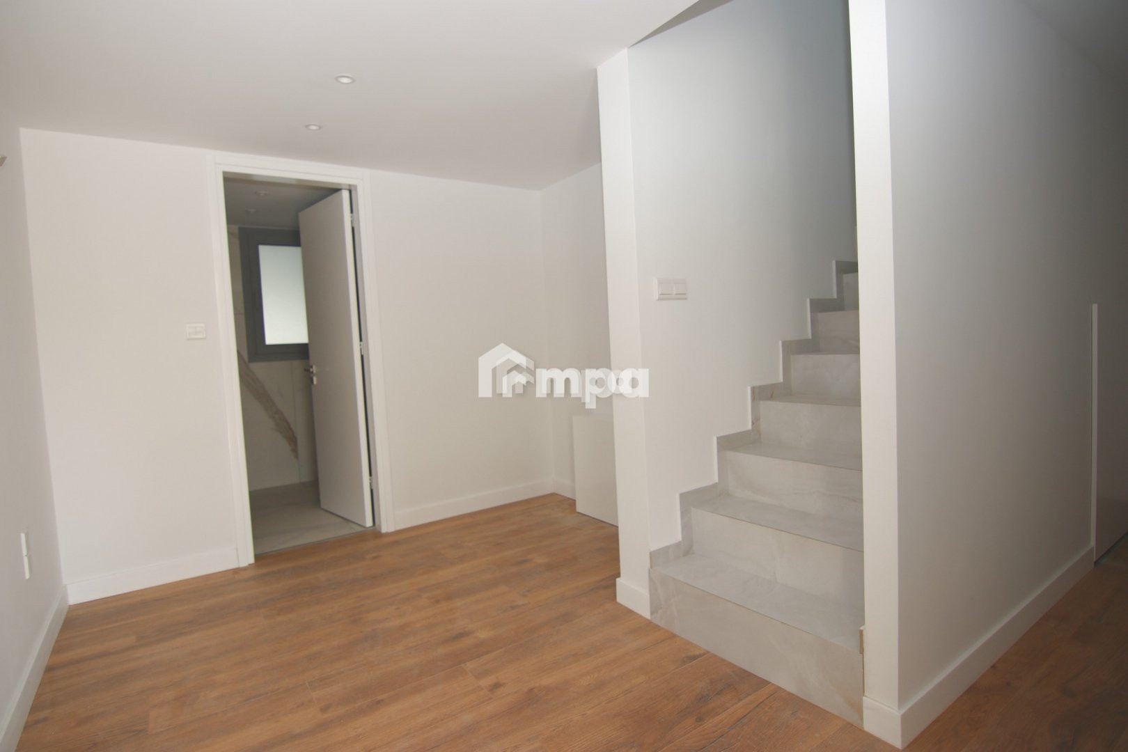 4 Bedroom Apartment