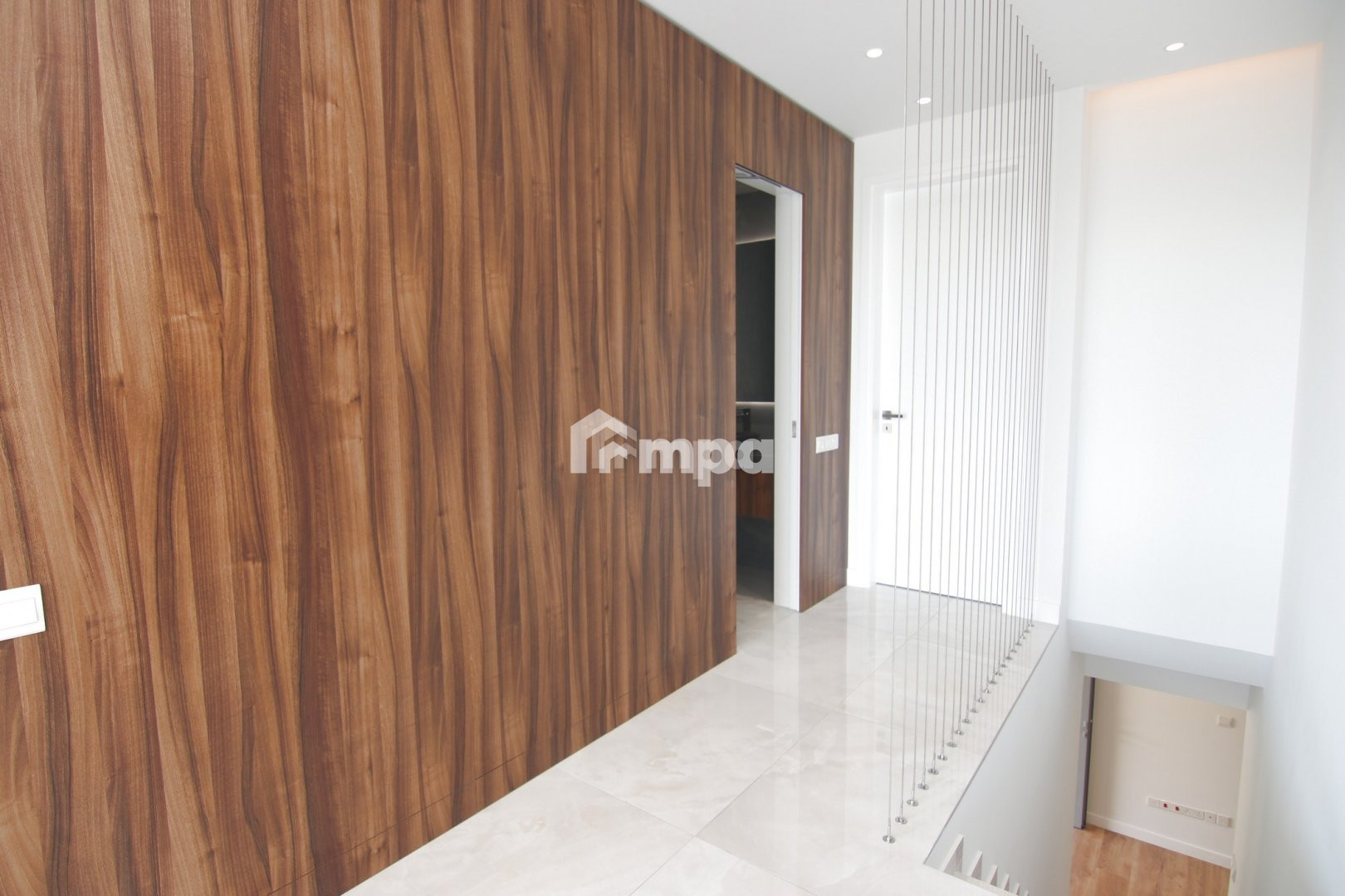 4 Bedroom Apartment