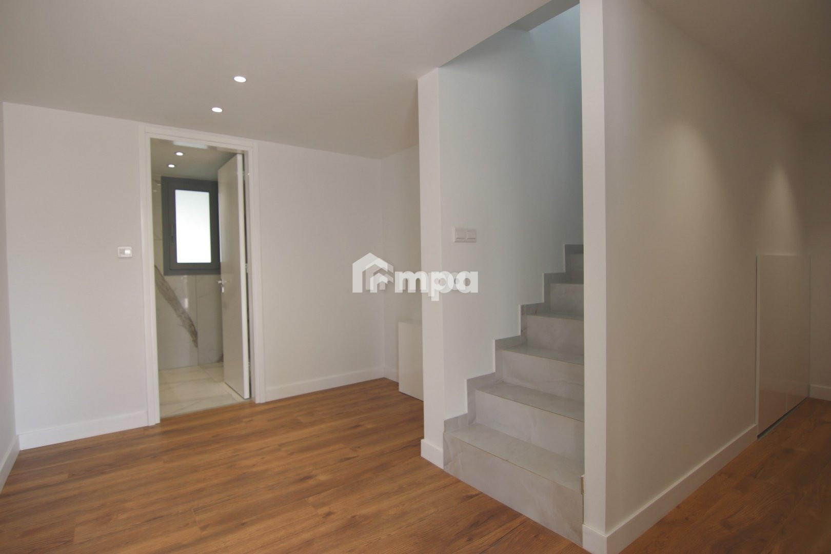 4 Bedroom Apartment