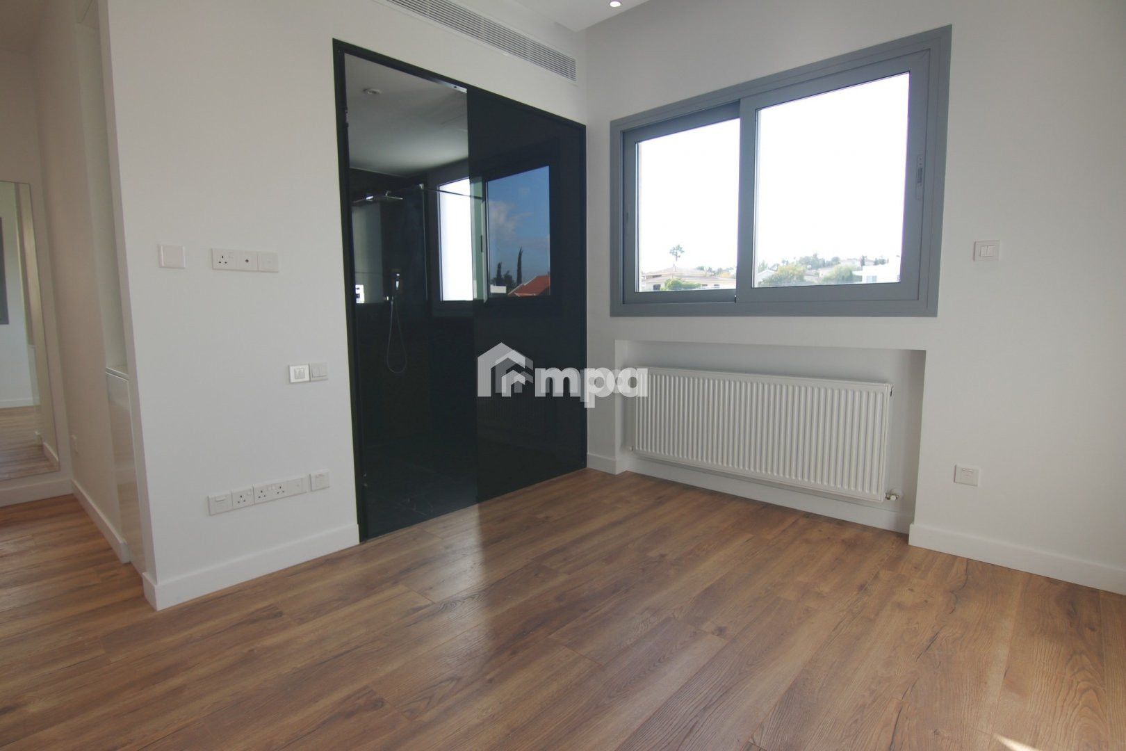 4 Bedroom Apartment