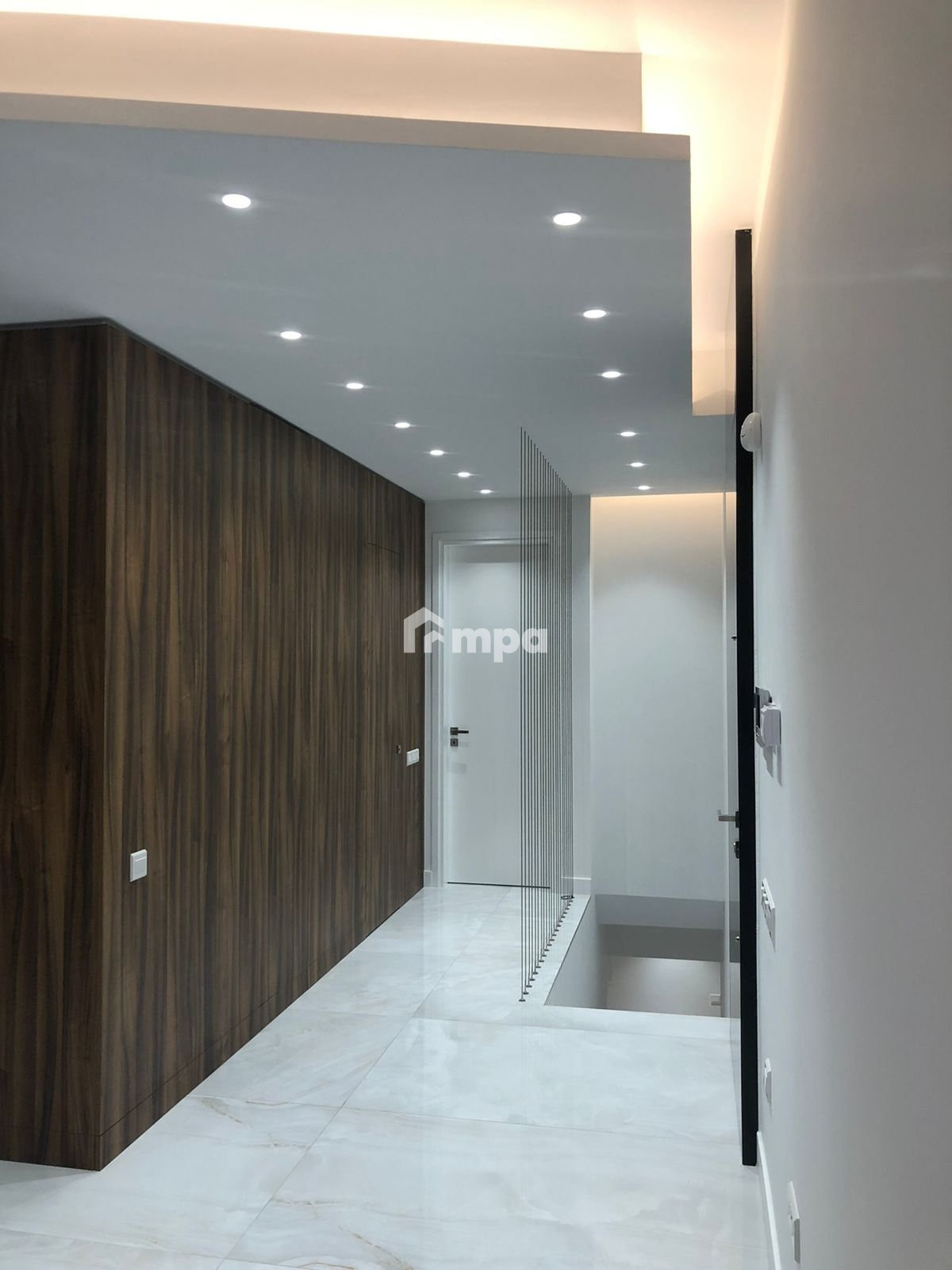 4 Bedroom Apartment