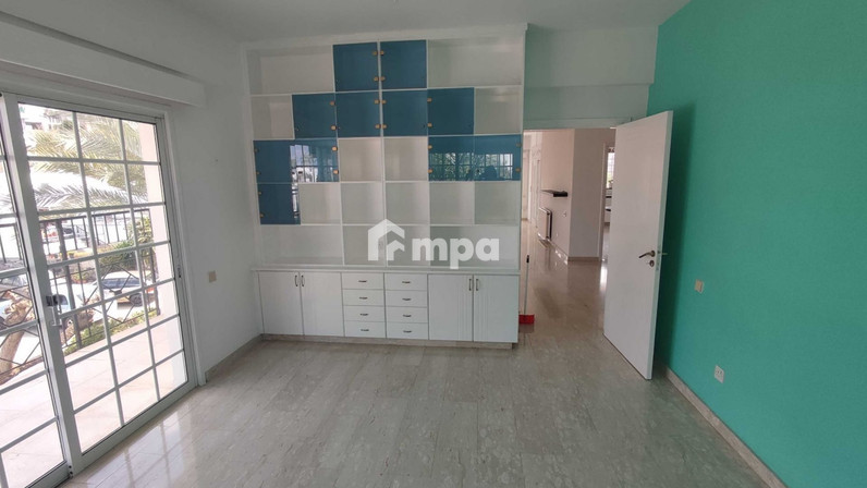 4 Bedroom Apartment