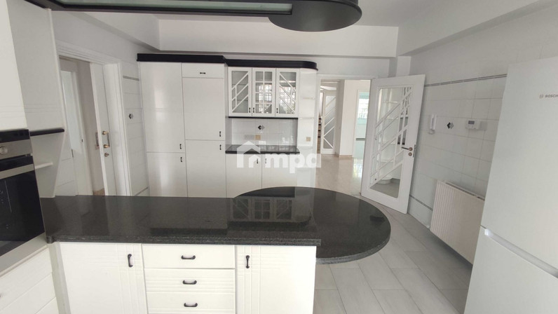 4 Bedroom Apartment