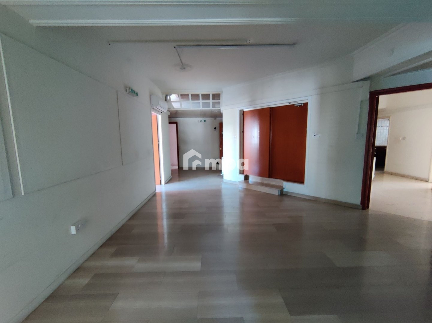 6 Bedroom Apartment