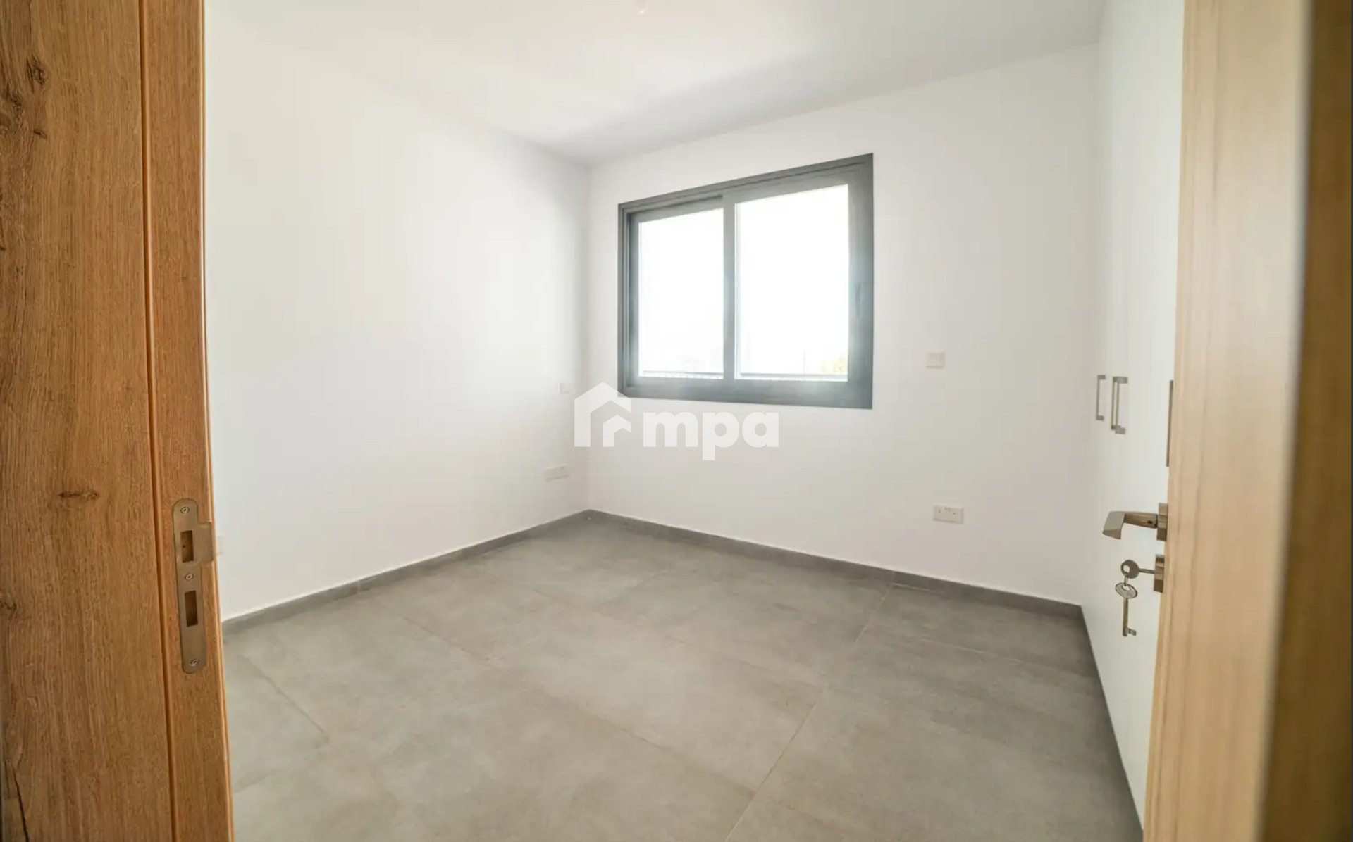3 Bedroom Apartment