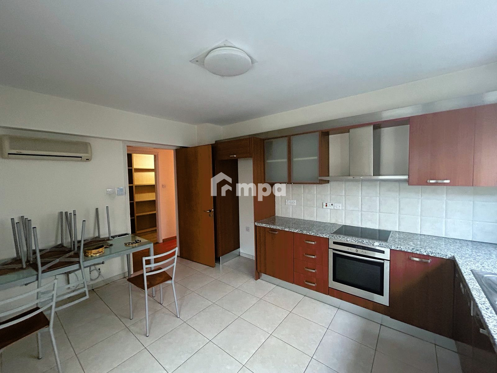 3 Bedroom Apartment