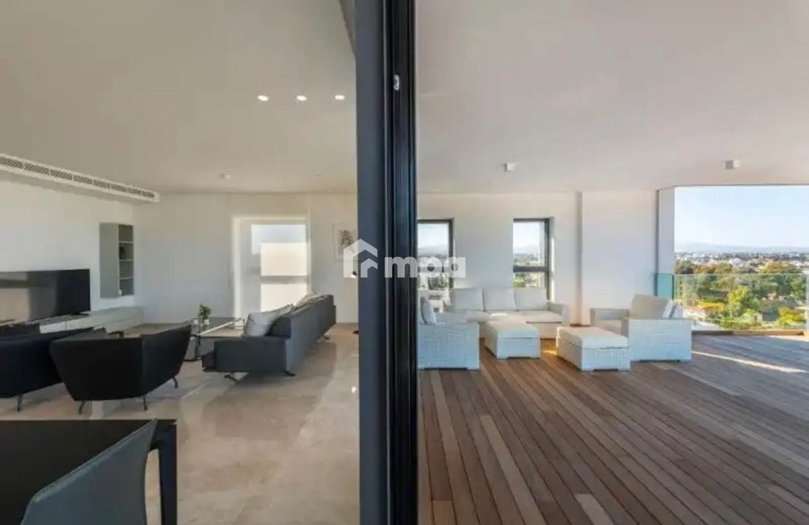 3 Bedroom Apartment