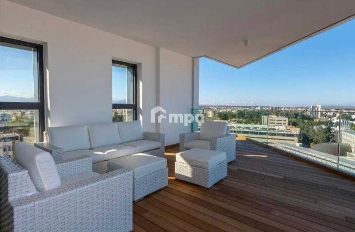 3 Bedroom Apartment
