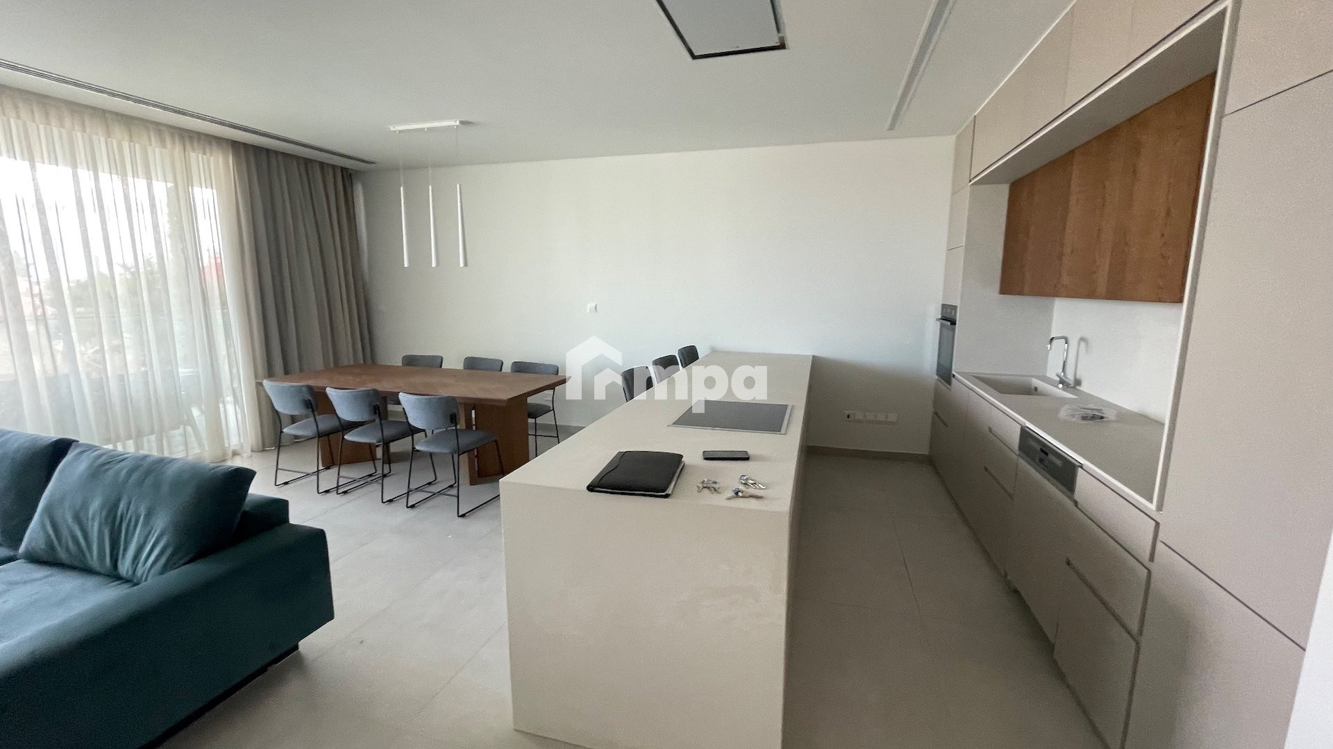 2 Bedroom Apartment