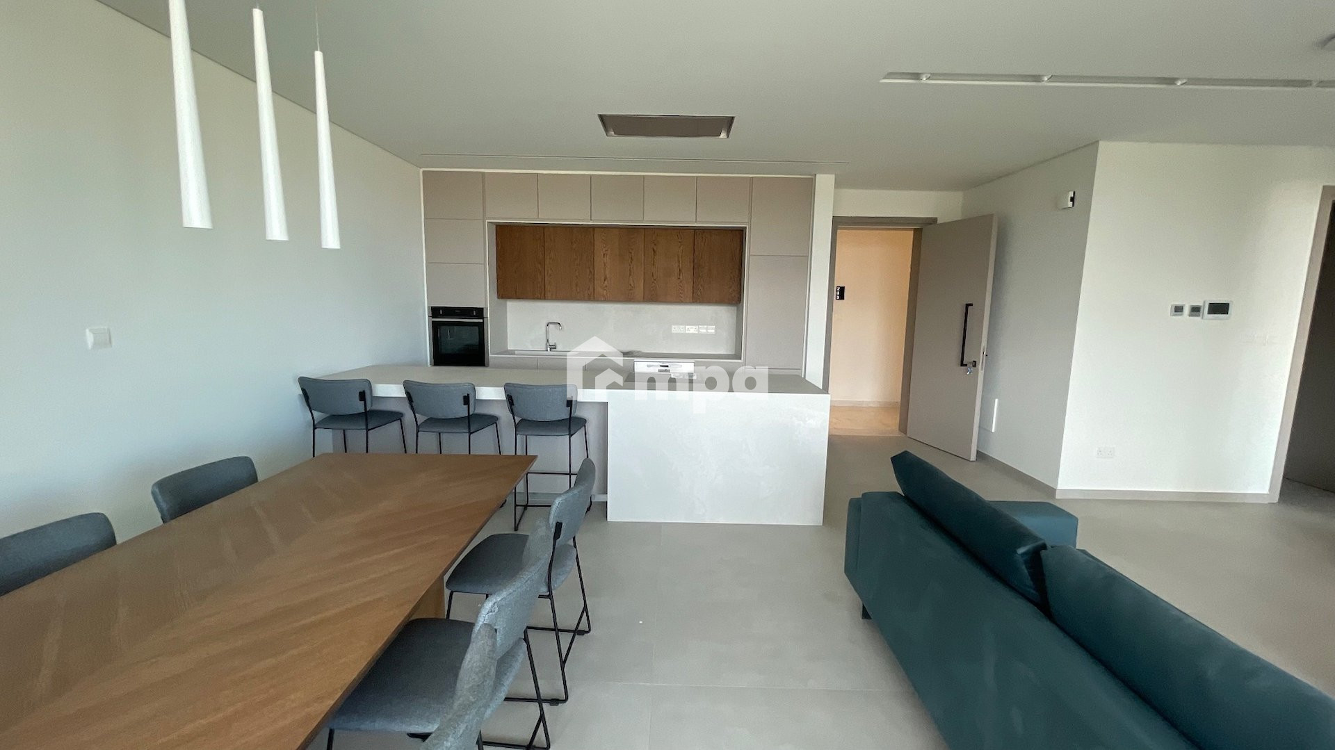 2 Bedroom Apartment