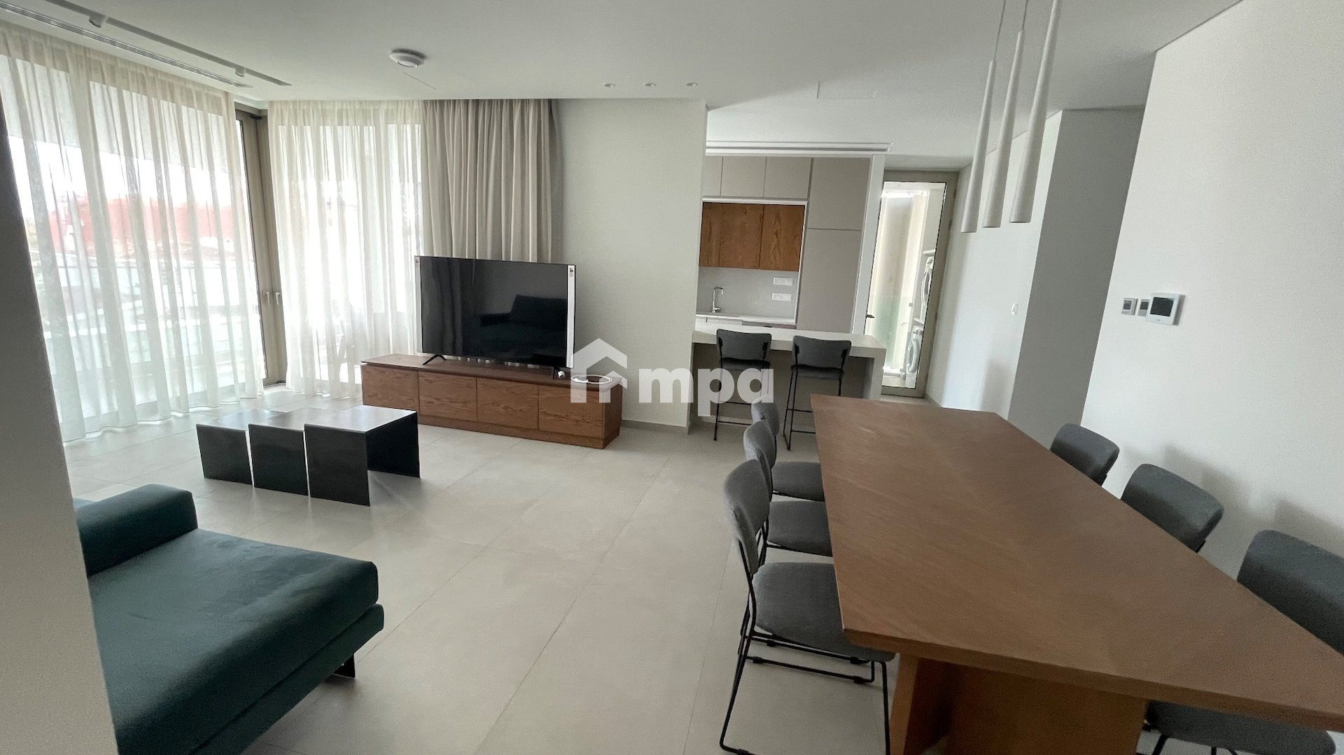 2 Bedroom Apartment