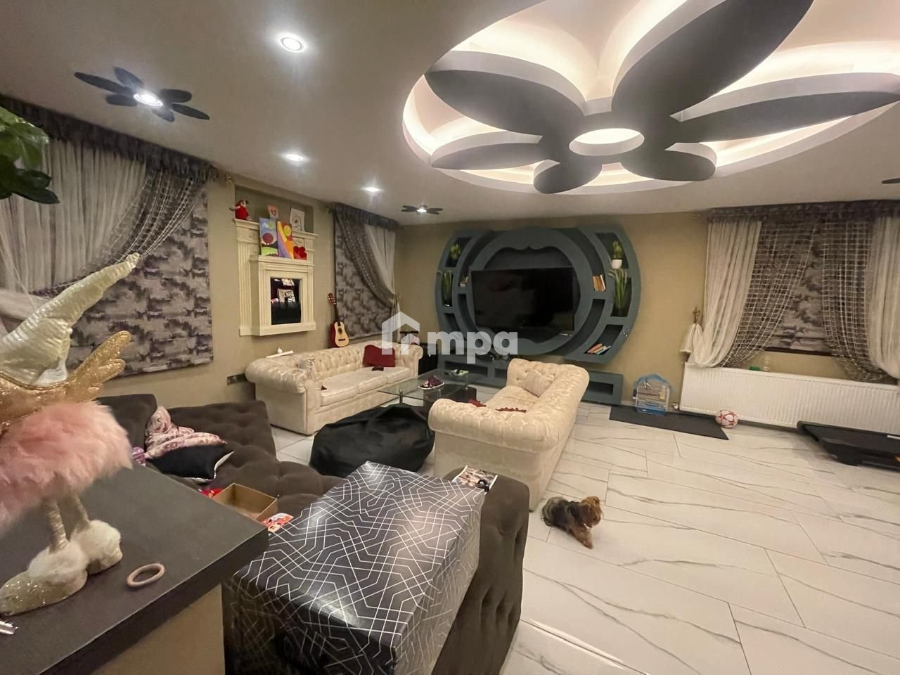 4 Bedroom House
