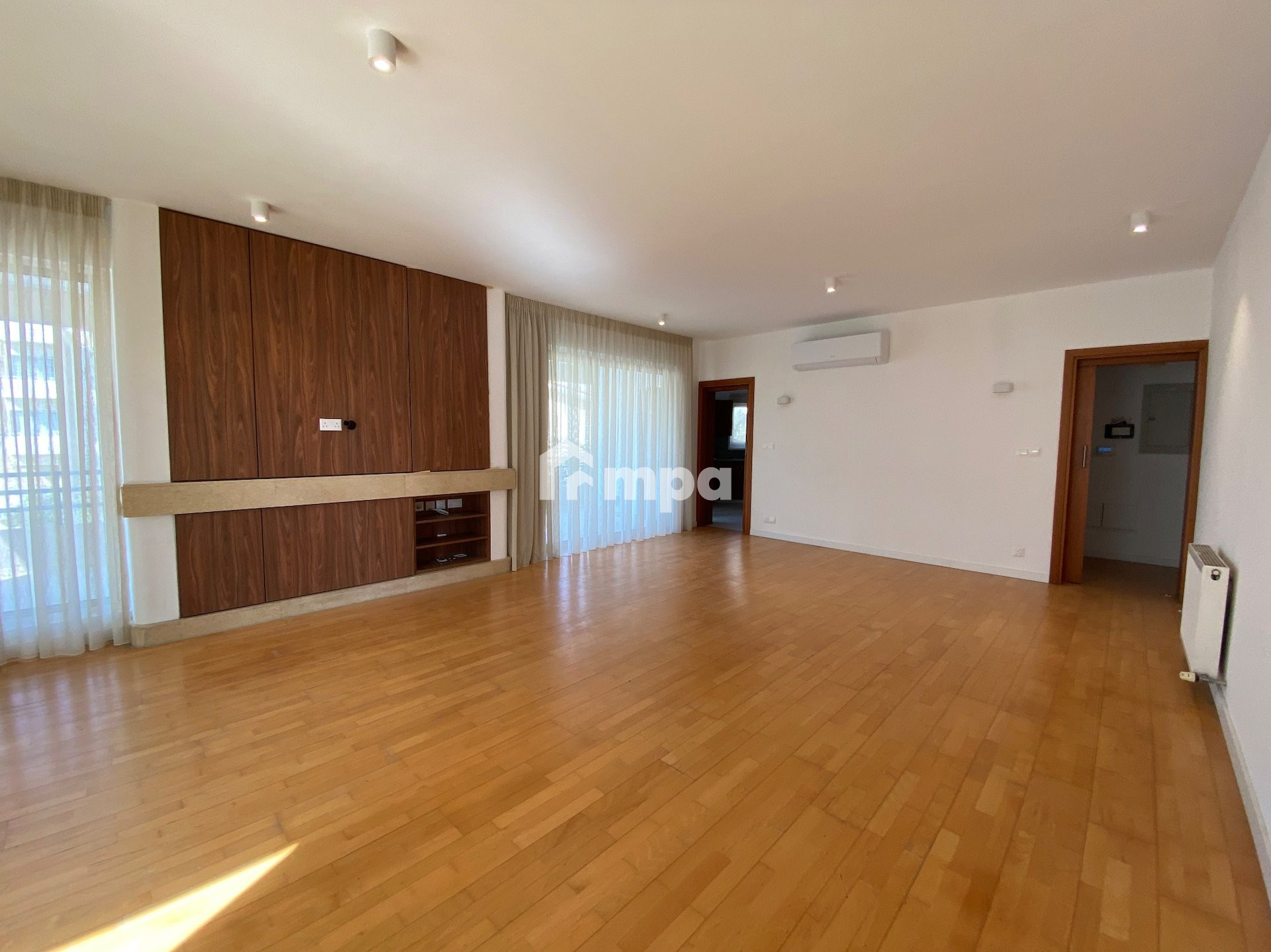 3 Bedroom Apartment