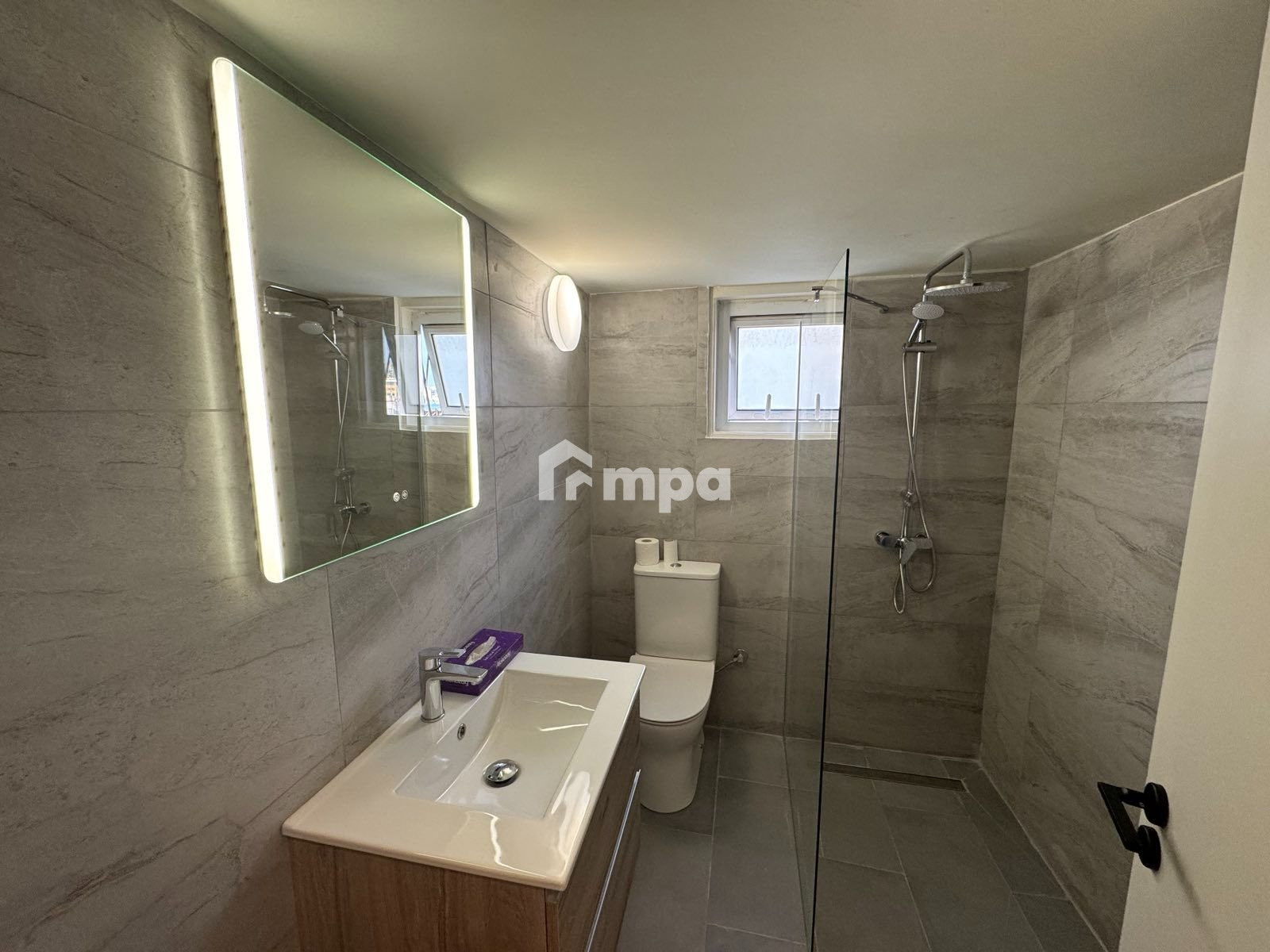 3 Bedroom Apartment
