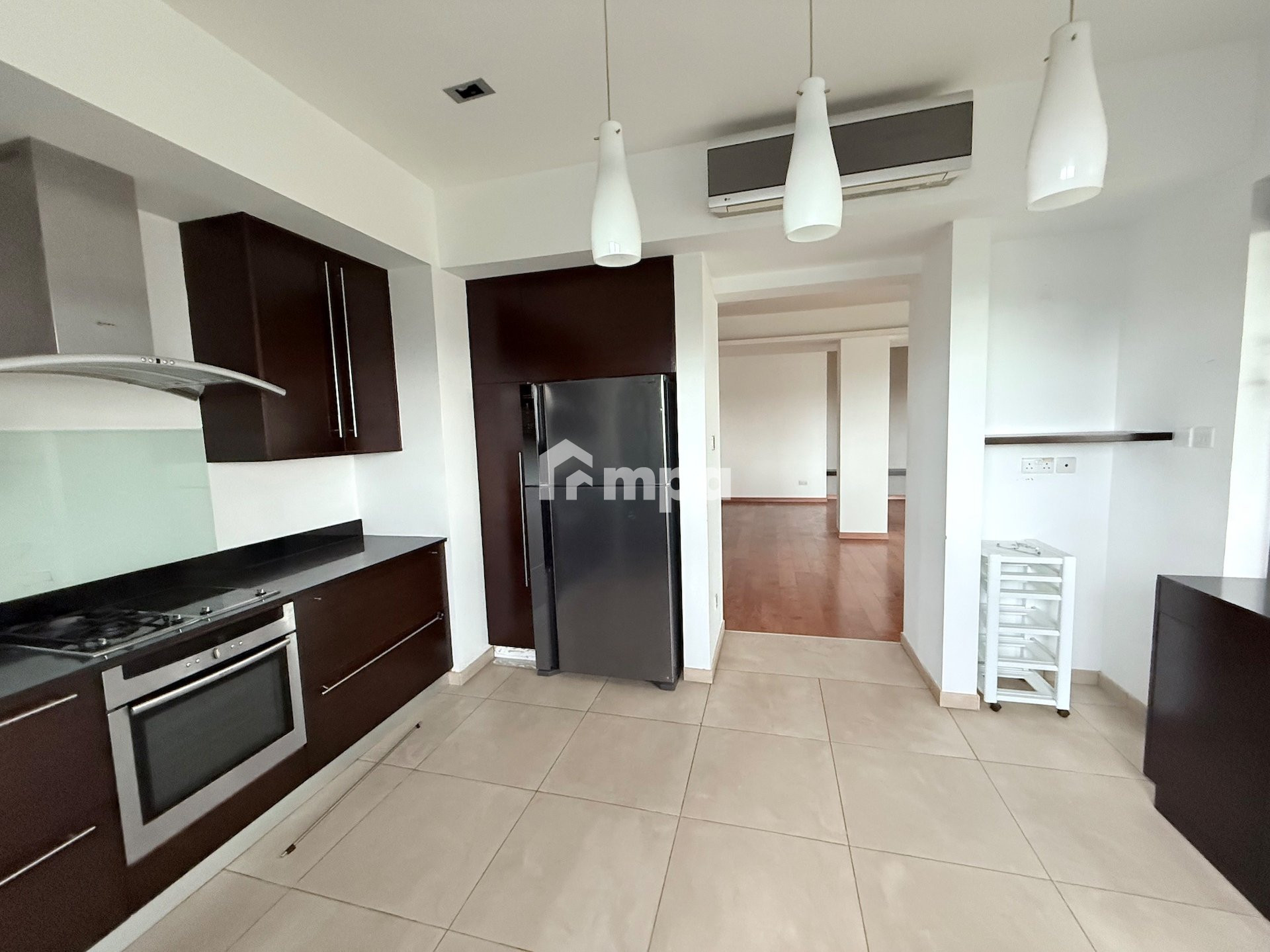 4 Bedroom Apartment