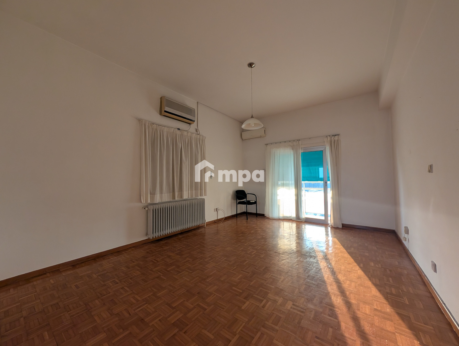 4 Bedroom Apartment