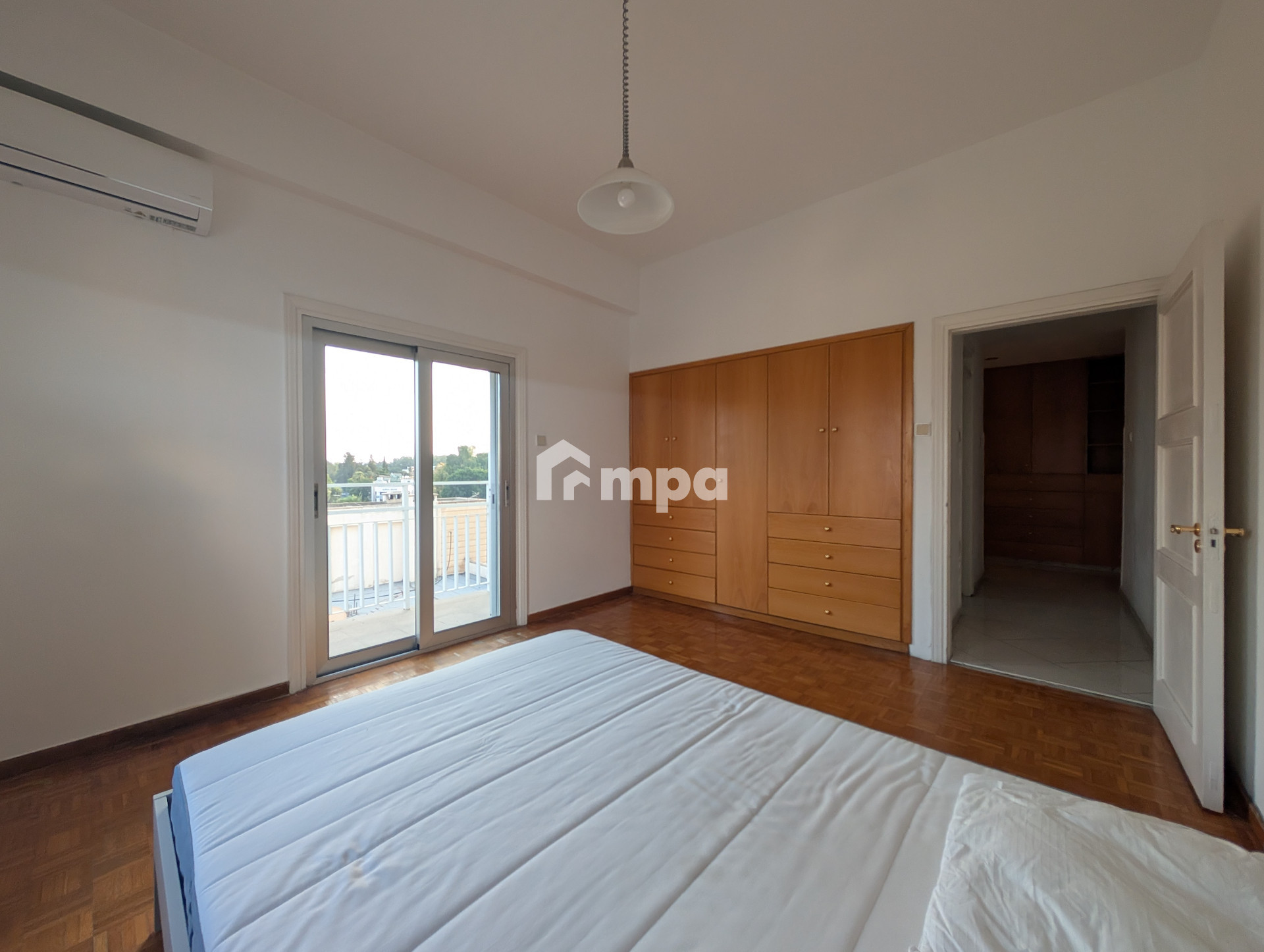 4 Bedroom Apartment