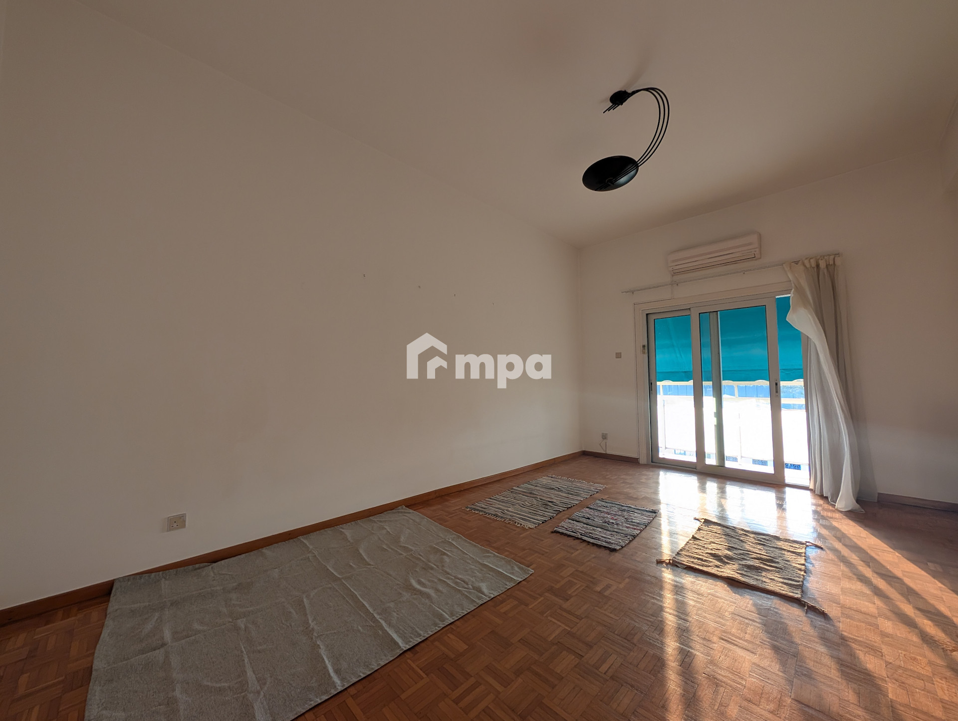 4 Bedroom Apartment