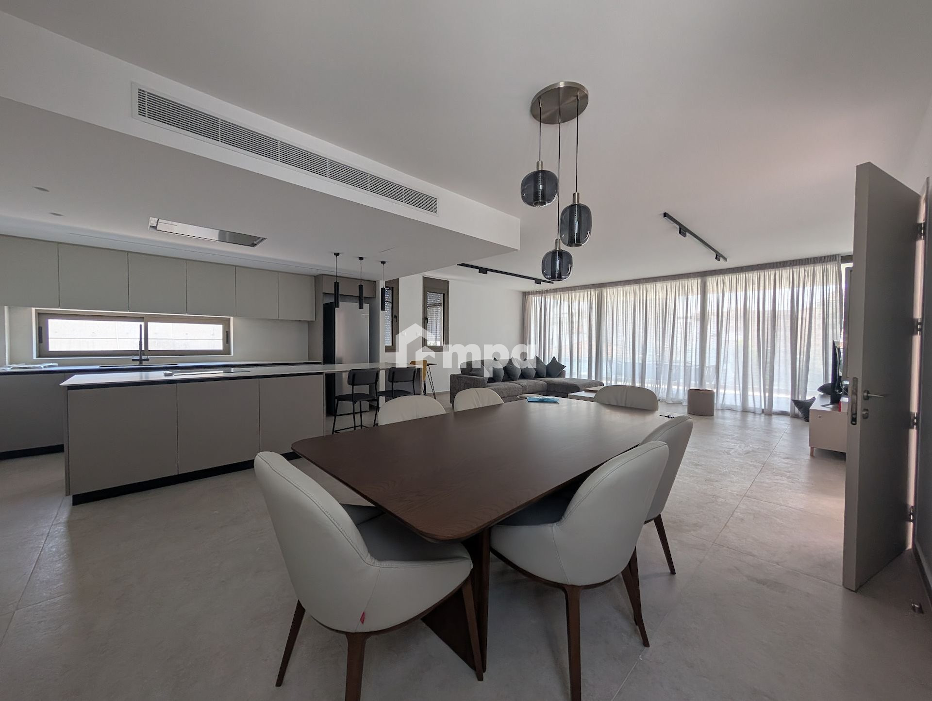 3 Bedroom Apartment