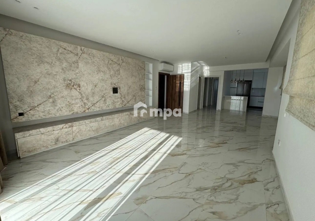 3 Bedroom Apartment