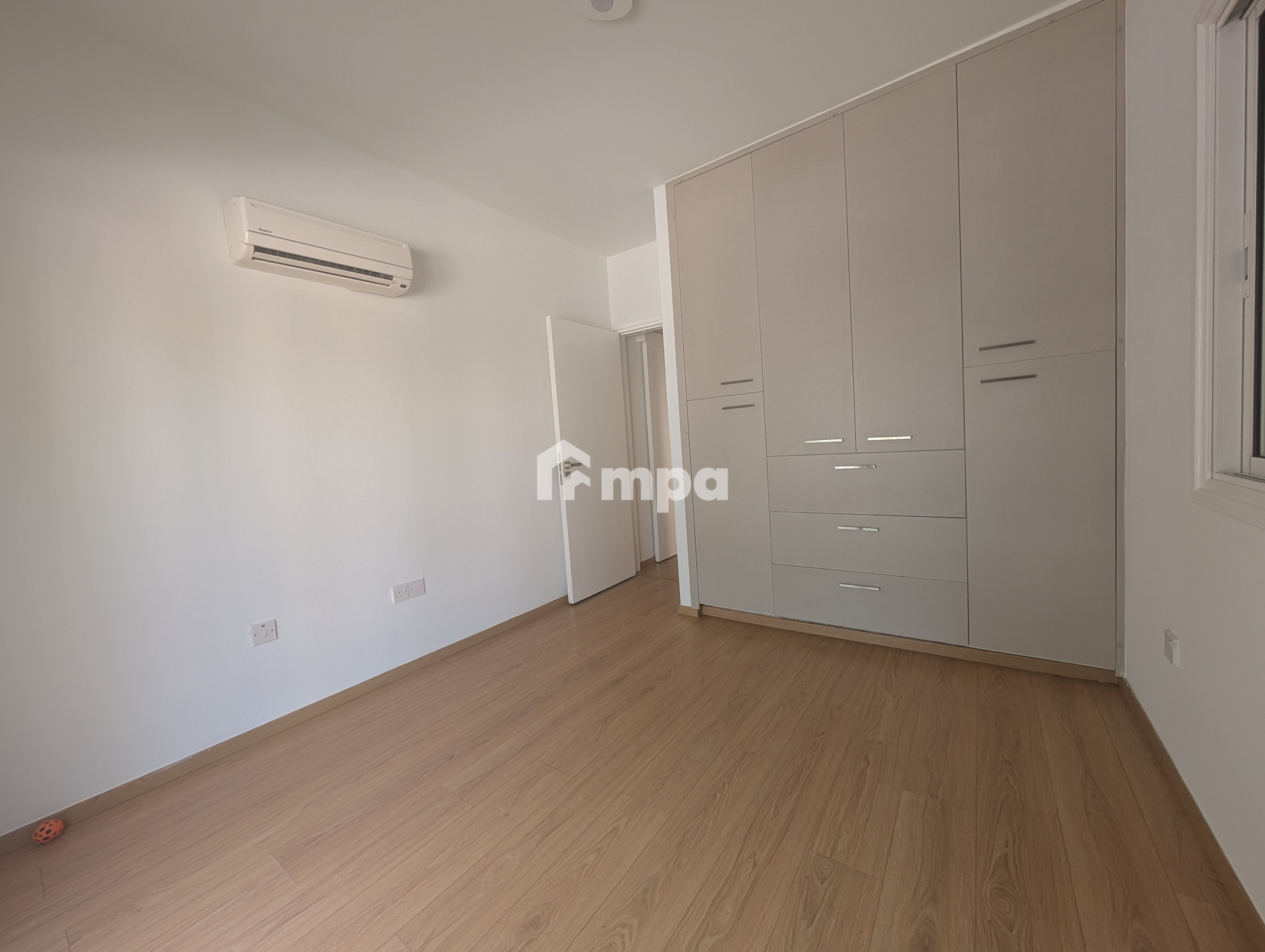 3 Bedroom Apartment