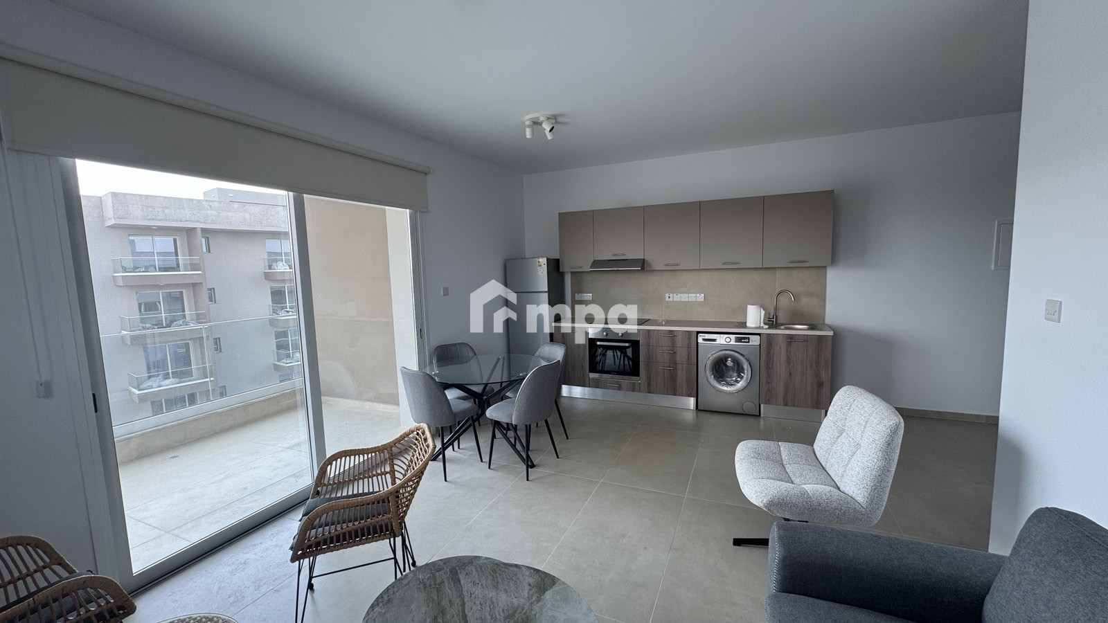 1 Bedroom Apartment