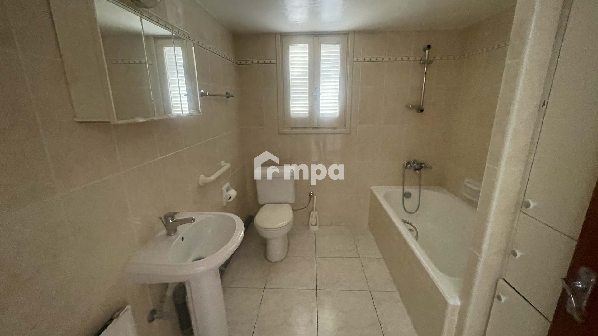 3 Bedroom Apartment