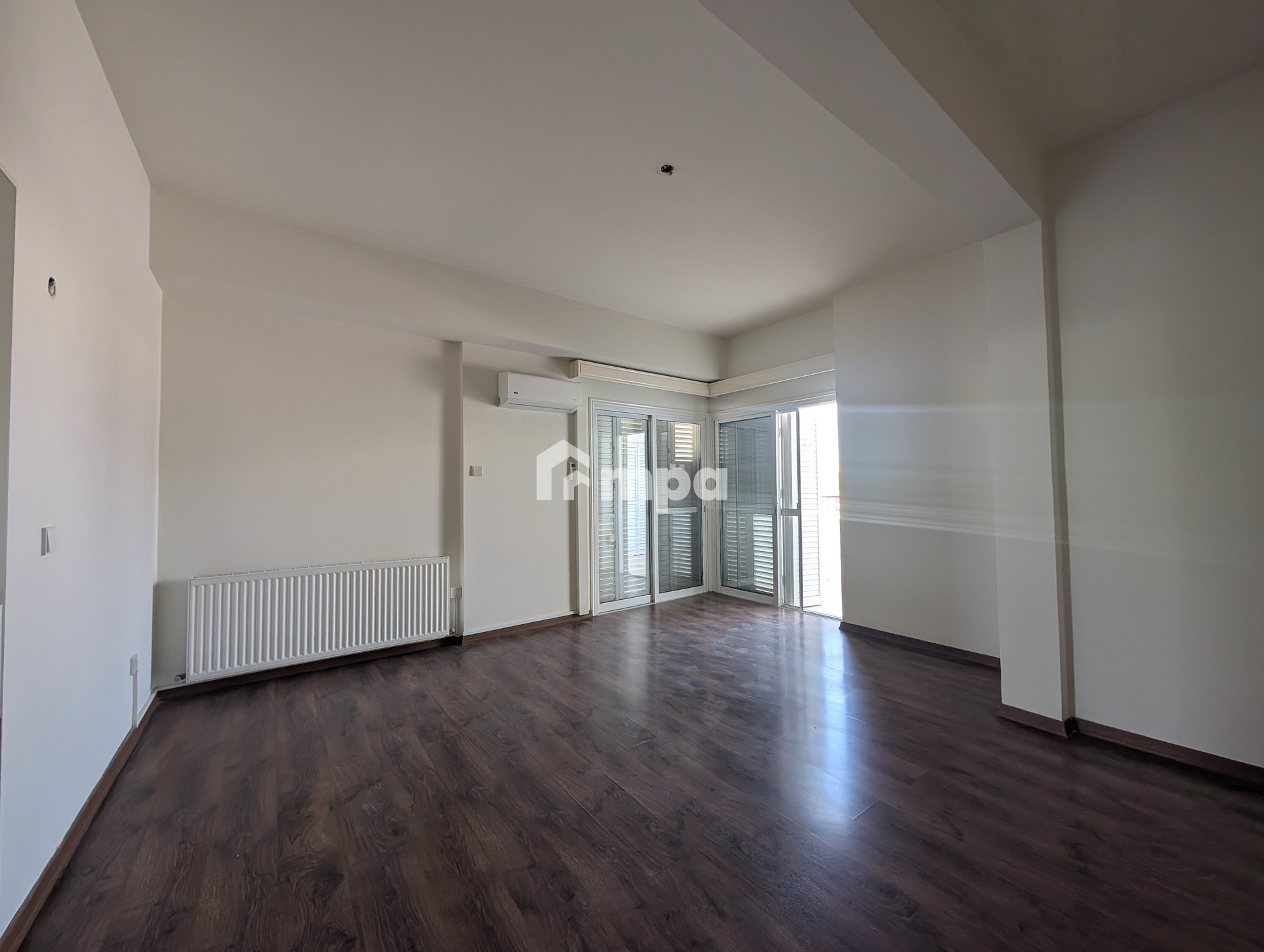 5 Bedroom Apartment