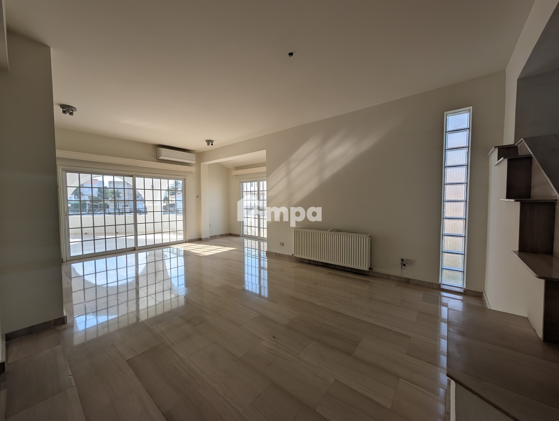 5 Bedroom Apartment