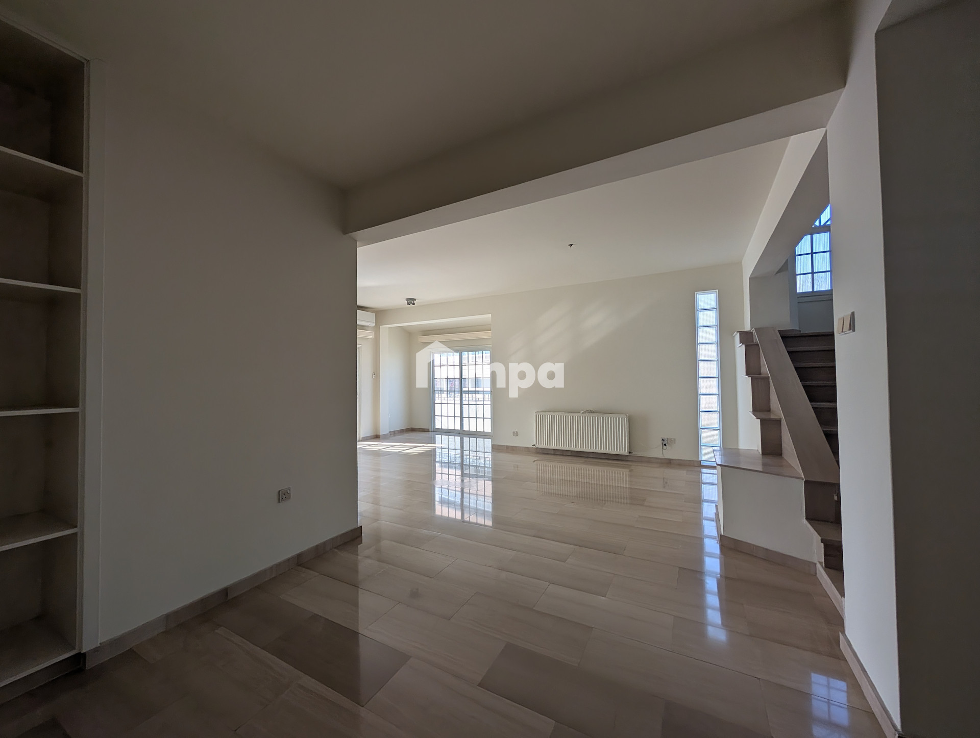 5 Bedroom Apartment