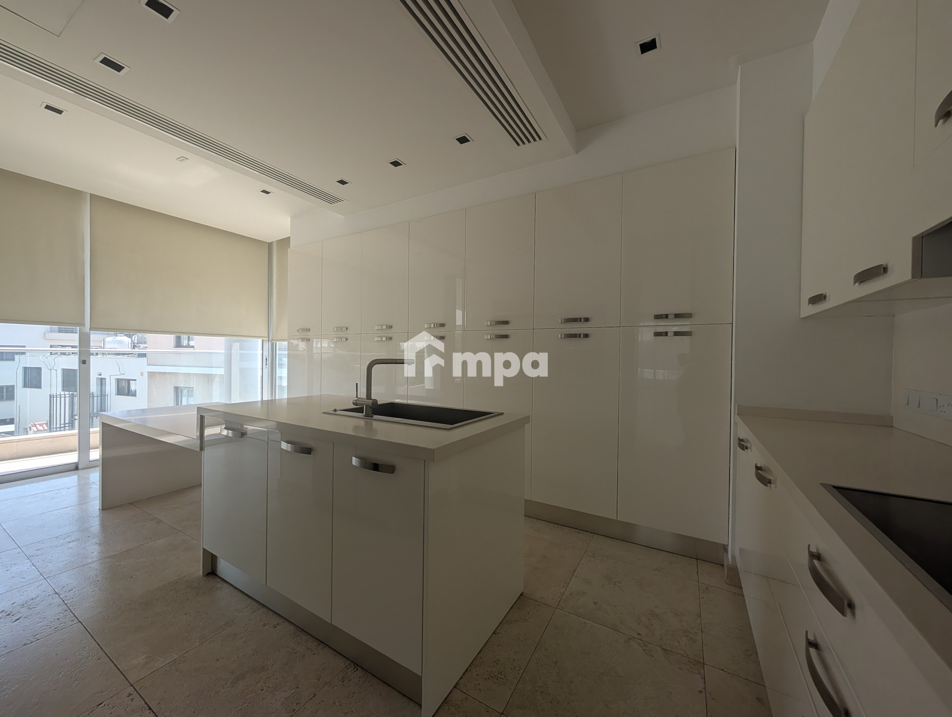 4 Bedroom Apartment