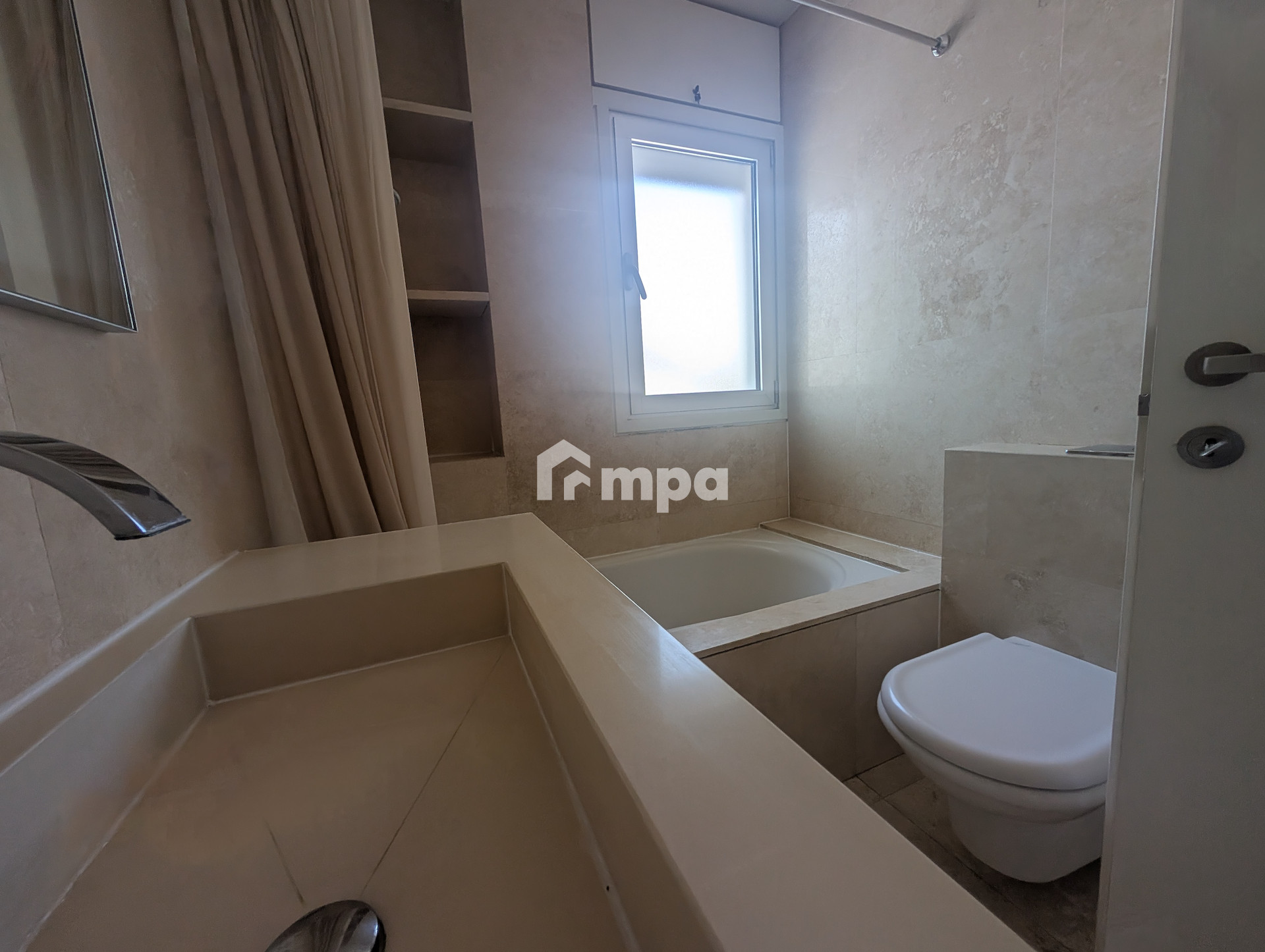 4 Bedroom Apartment