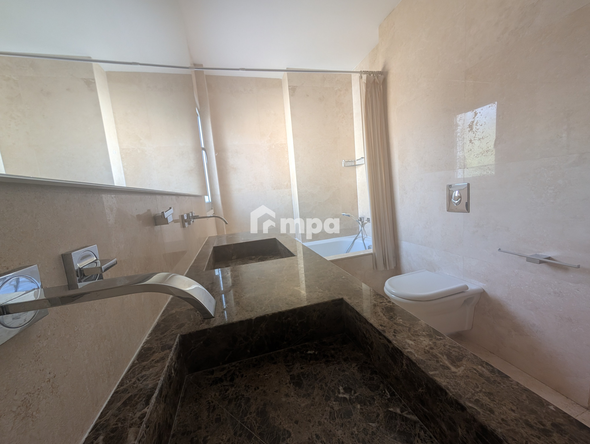4 Bedroom Apartment