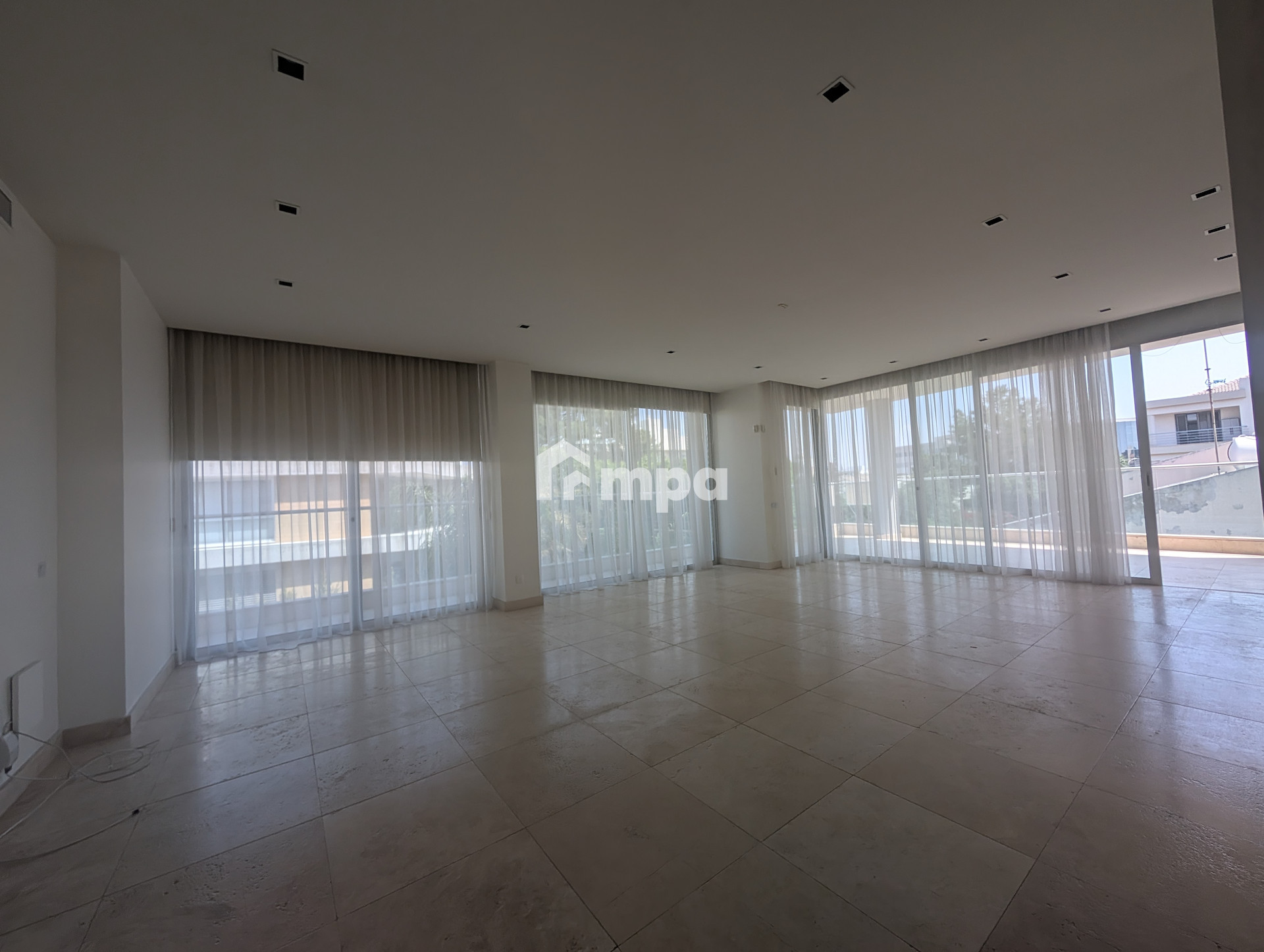 4 Bedroom Apartment