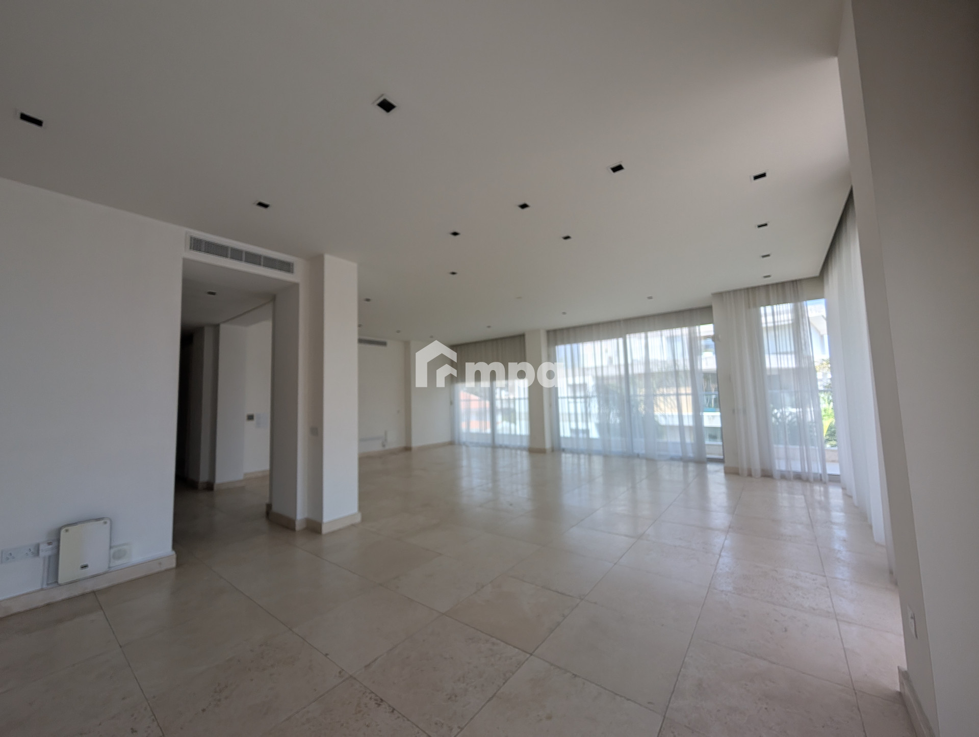 4 Bedroom Apartment
