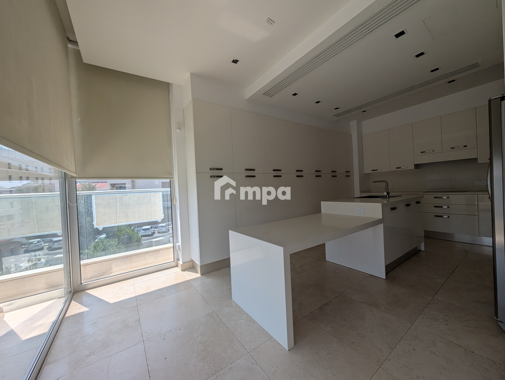 4 Bedroom Apartment
