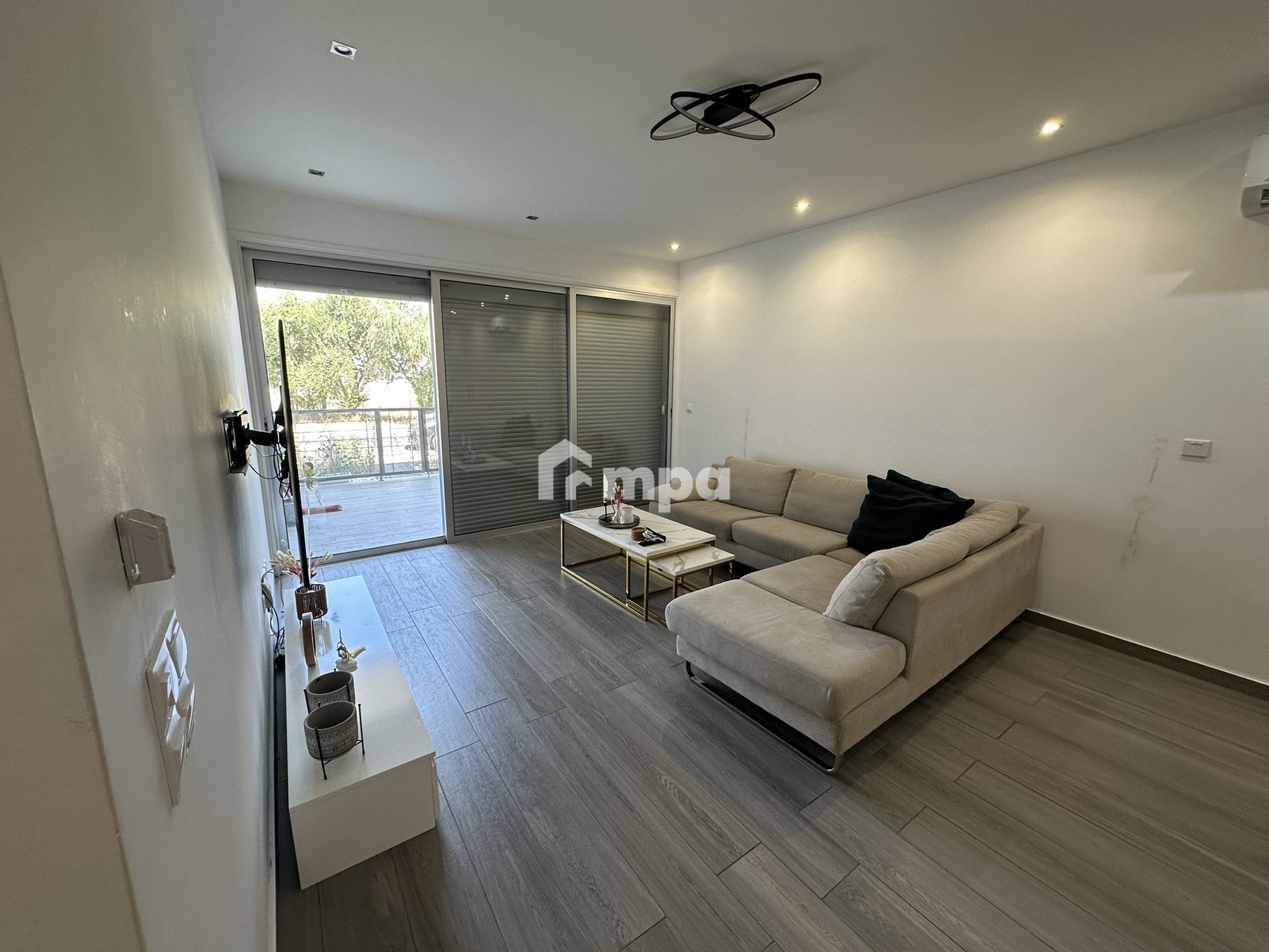 2 Bedroom Apartment