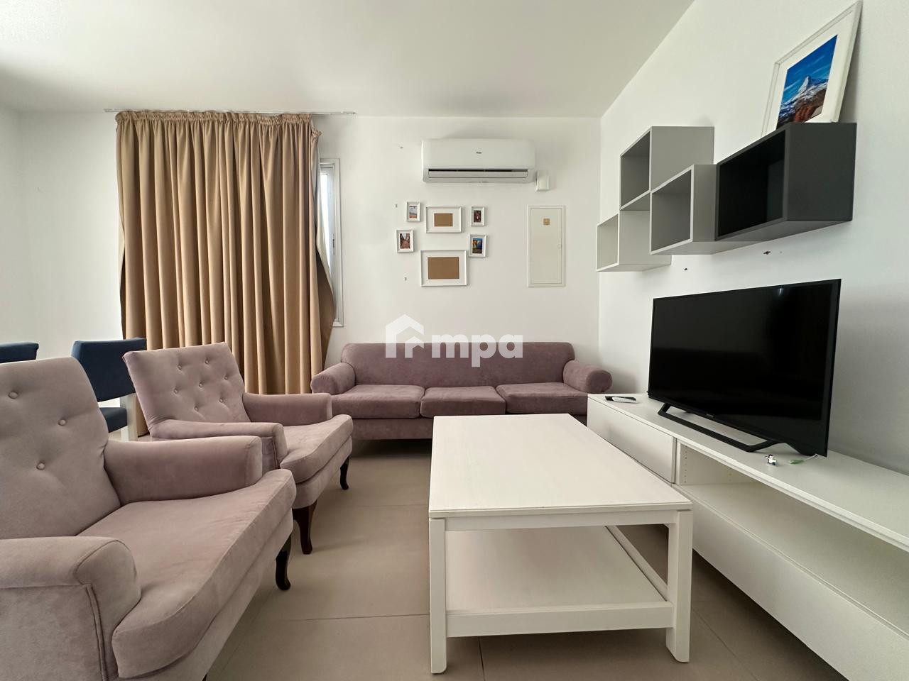 1 Bedroom Apartment